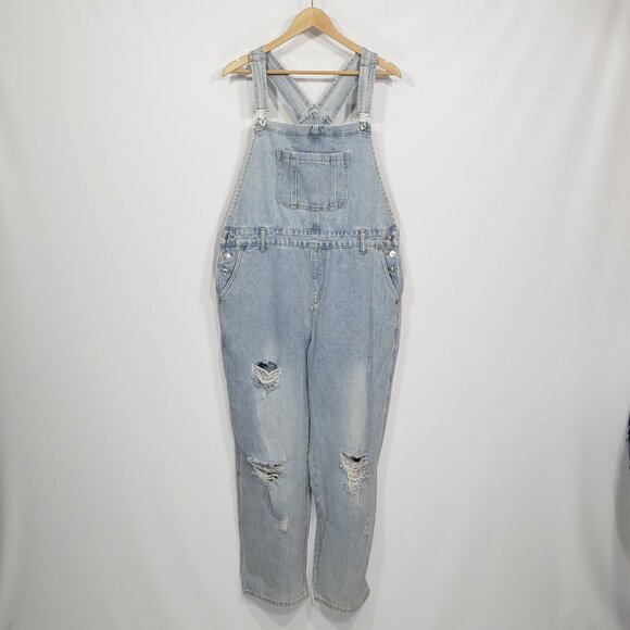 Pink Lily  Lightwash Distressed Denim Overalls  Plus Size 2XL - Picture 1 of 6
